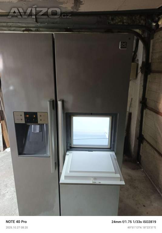 Foto inzerátu us lednice 6 let stara malo pouzivana