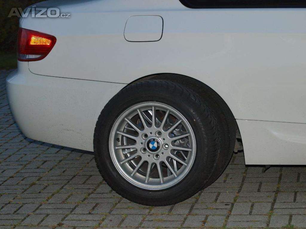  sada zimních kol LM 32 Radial spoke na BMW 3 7Jx16