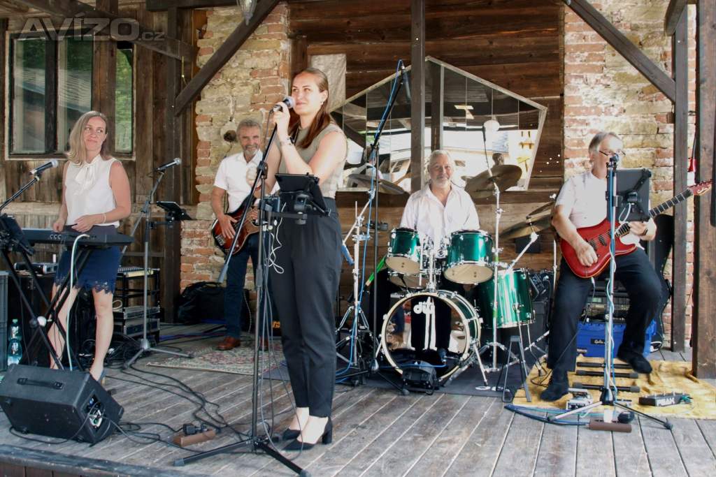 Skelet - kapela na svatbu Litomyšl, Svitavy, Česká Třebová