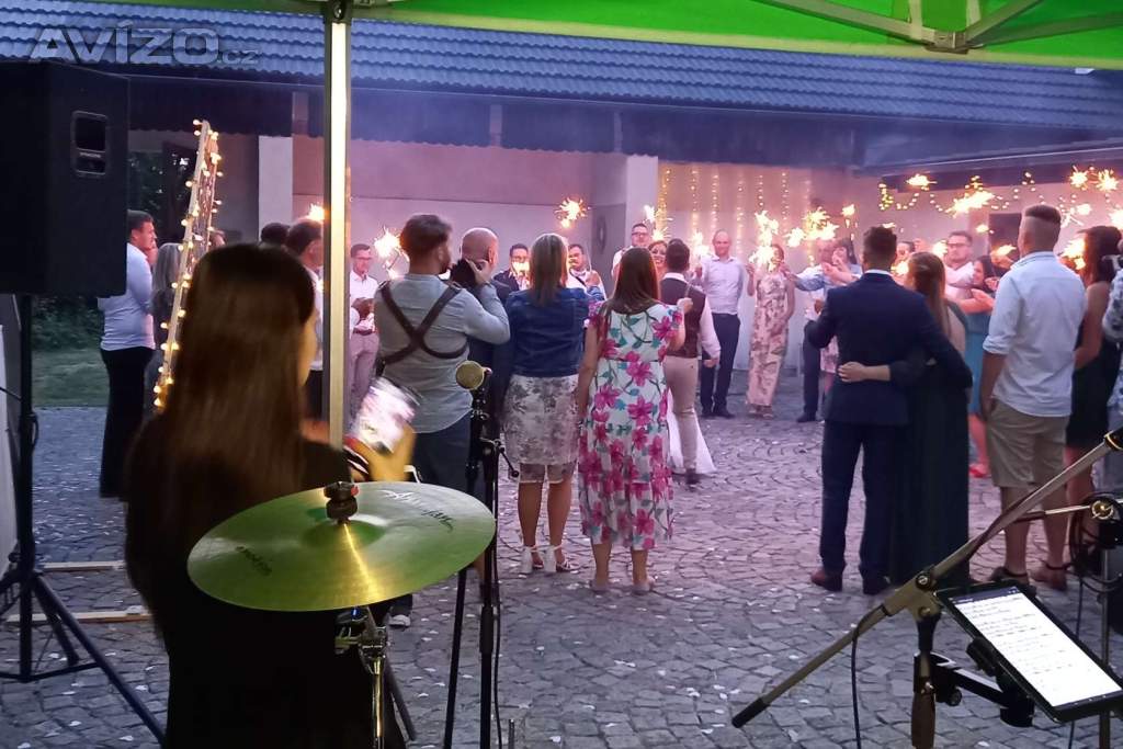 Foto inzerátu Skelet - kapela na svatbu Litomyšl, Svitavy, Česká Třebová