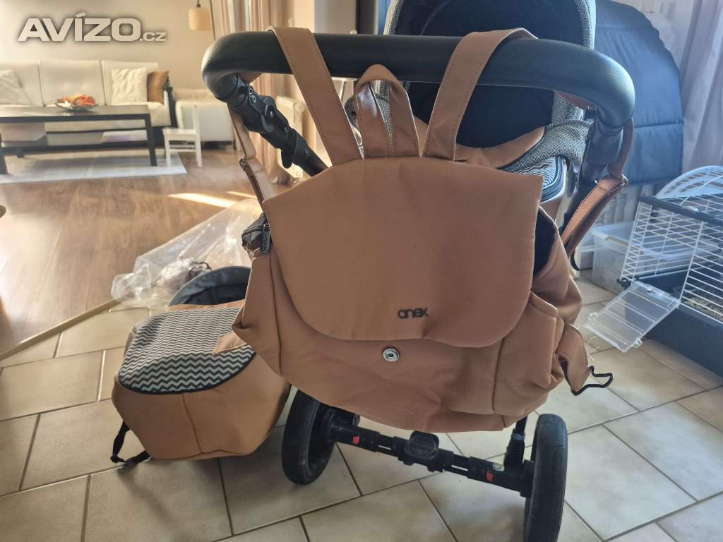 Foto inzerátu Kočárek Anex sport