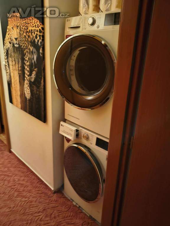 Prodám set LG pračka + sušička