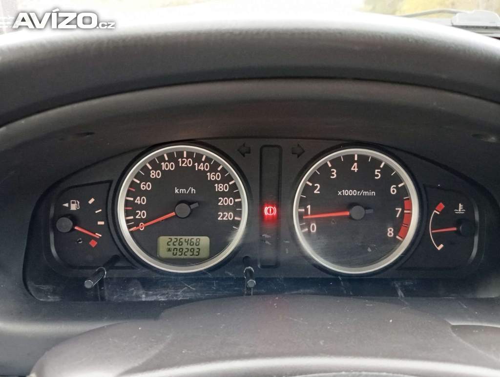 Foto inzerátu Nissan Almera 1.5 benzín 72 kW 