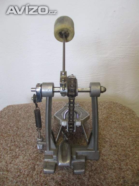 Foto inzerátu Vintage pedal pro bass drum Tama Setting The Pace Kick Drum Bass Pedal