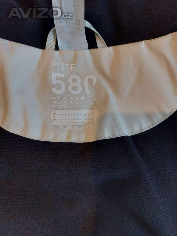 Foto inzerátu Zimní lyžařská dívčí bunda vel. 146