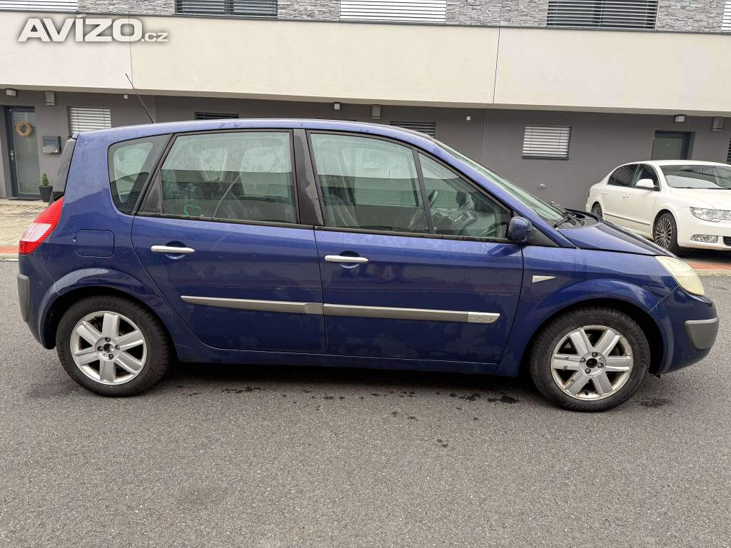Foto inzerátu Krásný rodinnný Renault Scenic 2.0 benzín Nová stk,nové pneu