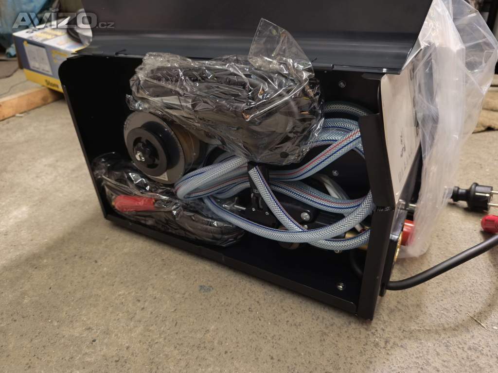 Foto inzerátu Svářečka vidaXL MIG/MMA/TIG 200A