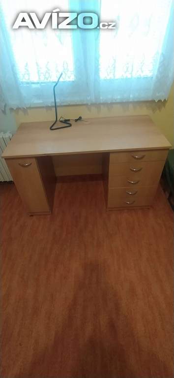 Foto inzerátu Psací stůl