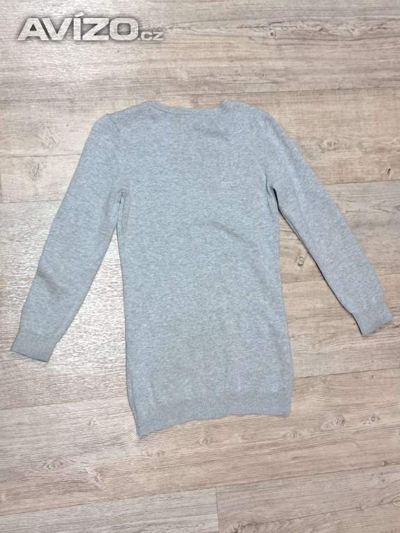 Foto inzerátu Svetr, vel. 140