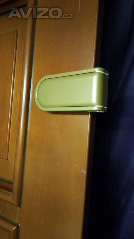 Foto inzerátu Venkovní vchodové dveře 98/200 (masiv)