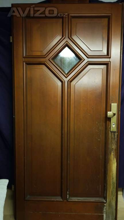 Foto inzerátu Venkovní vchodové dveře 98/200 (masiv)