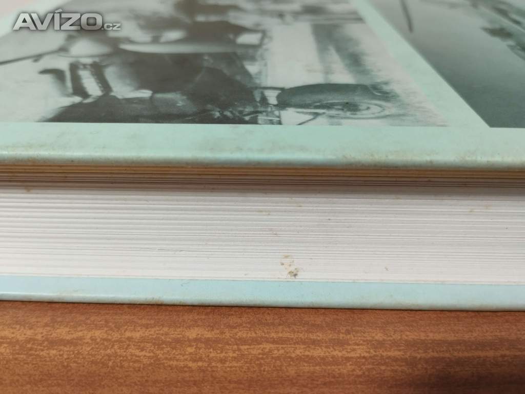 Foto inzerátu S vrtulí na srdci - kniha - Jiří Valenta