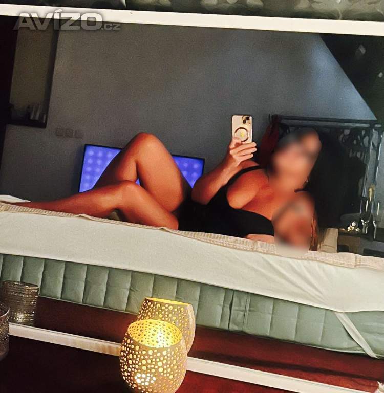 Foto inzerátu Sexy Adél… Erotická  masáž 🔥 