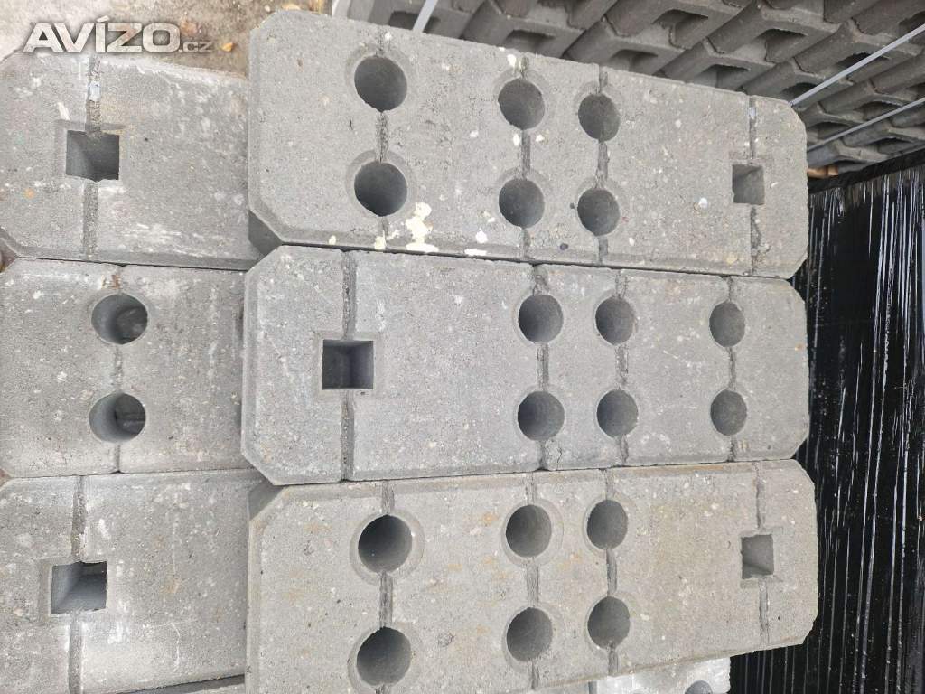 Foto inzerátu Stavební oplocení se zaoblenými rohy 125 M– nové panely