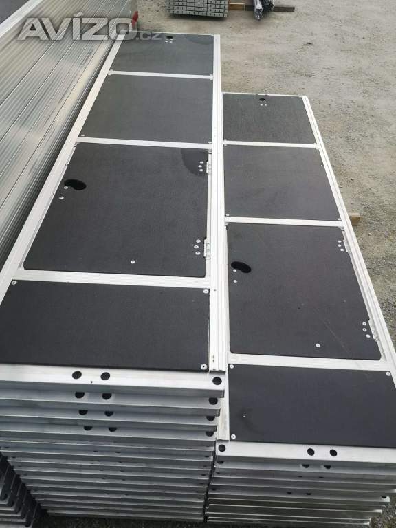 Foto inzerátu Plettac štítové lešení – nové zboží, pevná ocel 10,30 X 12,50