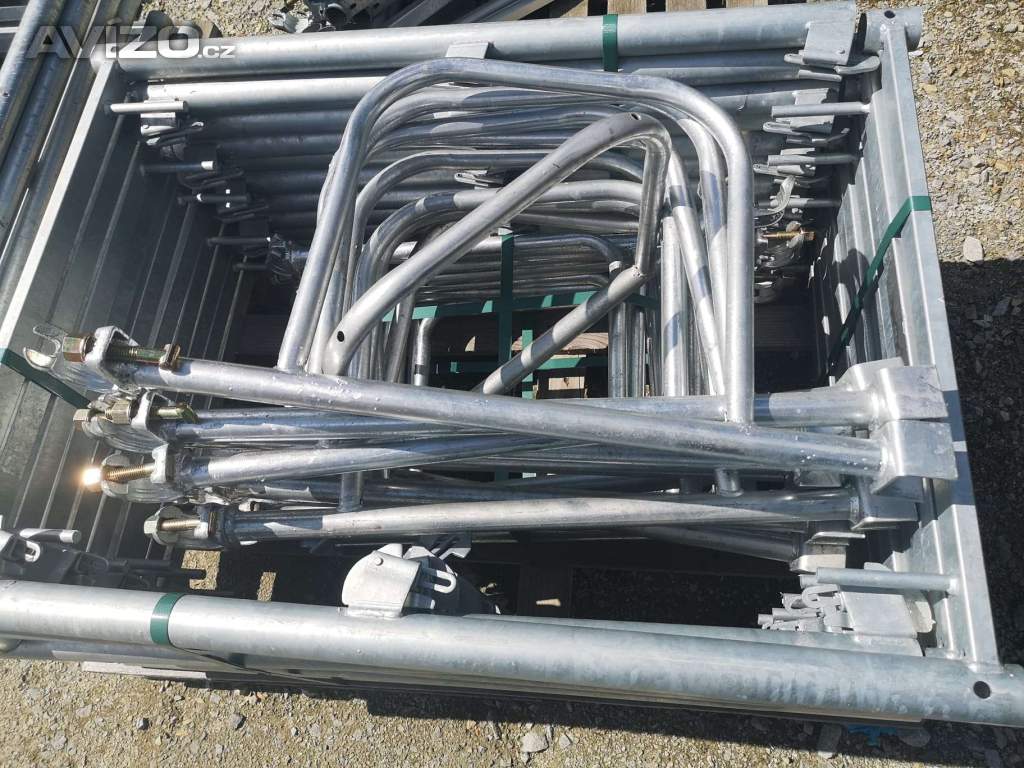 Foto inzerátu Plettac štítové lešení – nové zboží, pevná ocel 10,30 X 12,50