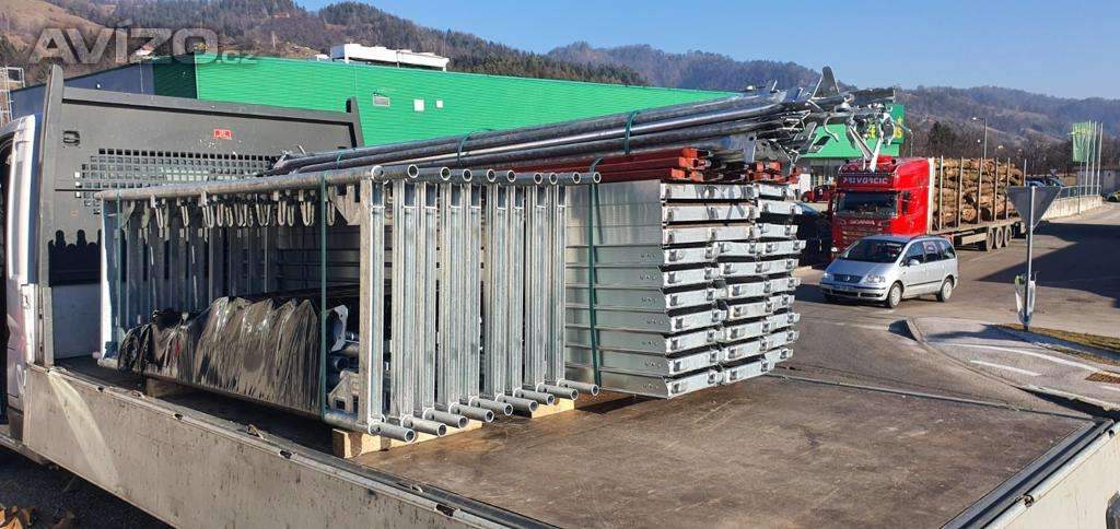 Foto inzerátu Lešení na stěnu LAYHER – nové, pevné, ihned k odběru 6,3 X 18,42 = 116 M2