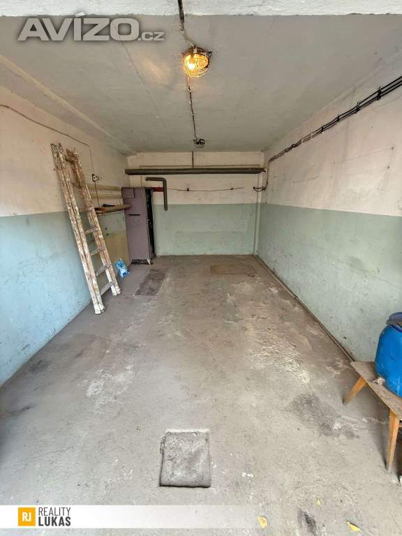 Foto inzerátu Pronájem garáže v bytovém domě, ul. Vítězná – Ostrava