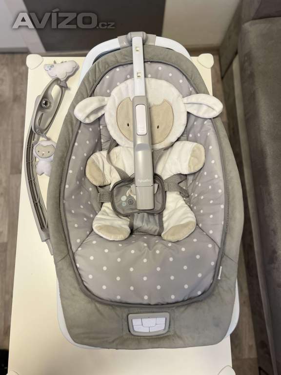 Foto inzerátu Prodám dětské vibrující houpátko Ingenuity s melodií Cuddle Lamb 2019