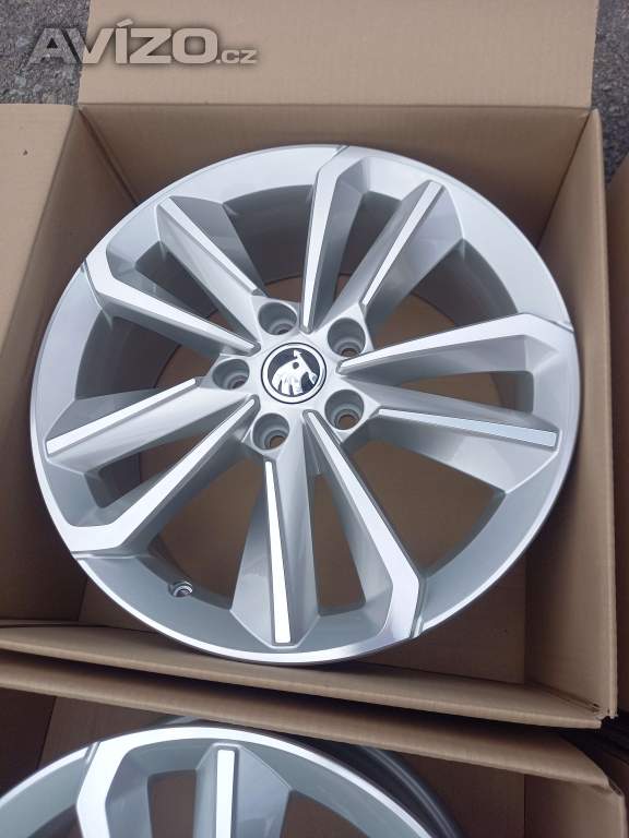 Foto inzerátu Škoda Octavia IV(RS)- 17 NOVÉ orig.ALU disky 7x17,5x112
