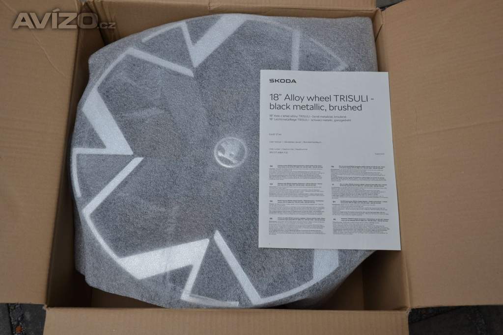 Foto inzerátu Škoda Superb III/IV/VW Passat B8-NOVÉ orig.Alu 18-8x18,ET44