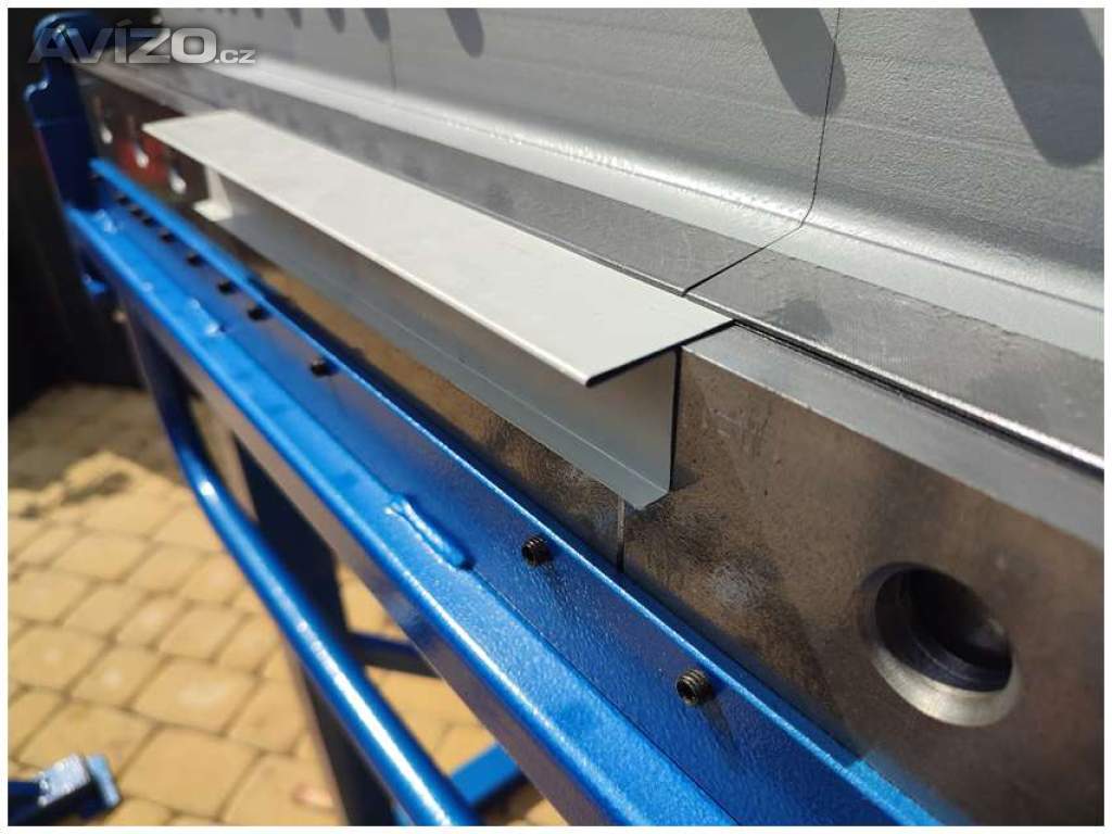Foto inzerátu Segmentová ohýbačka plechu 1000mm
