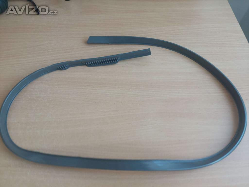 Foto inzerátu Suzuki Samurai, Jimny - ochranná boční lišta 