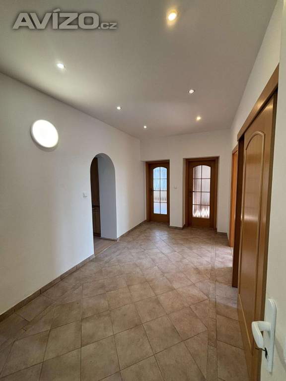 Foto inzerátu Dvougenerační rodinný dům 300m2 + zahrada 1399m2 ul.Křížkovského