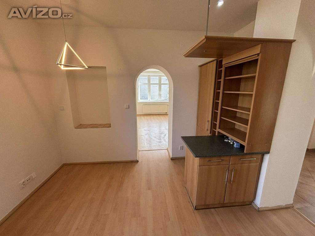 Foto inzerátu Dvougenerační rodinný dům 300m2 + zahrada 1399m2 ul.Křížkovského