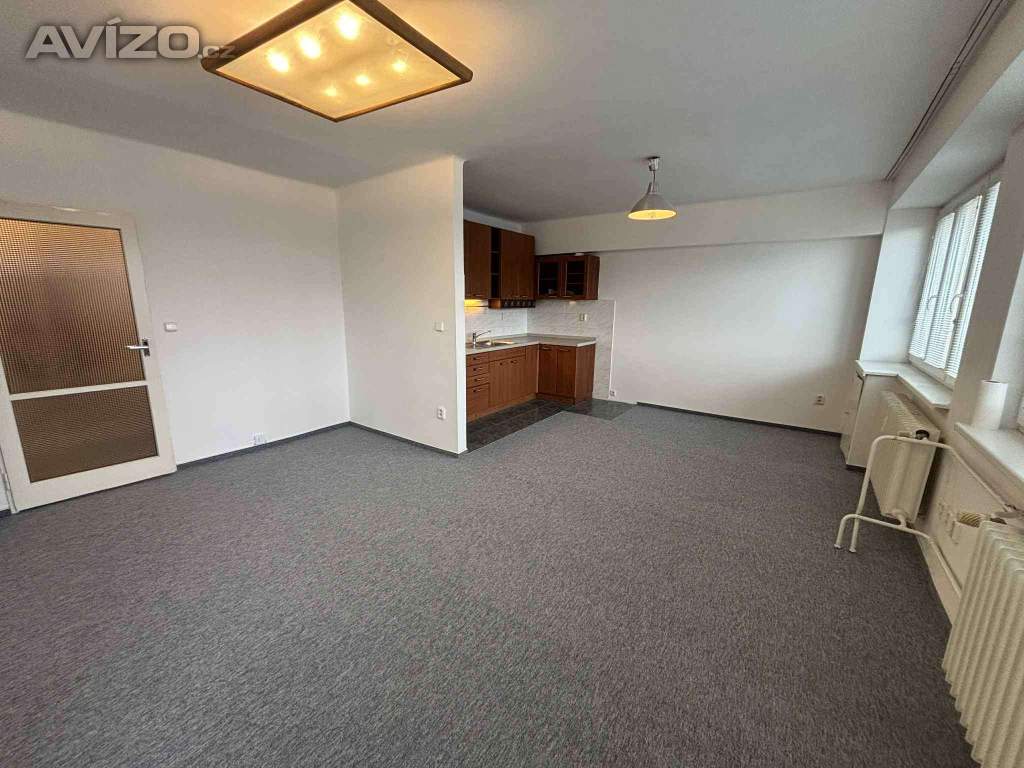 Foto inzerátu REZERVACE- CENTRUM 3+kk 67m2 + garáž ul.Sokolská třída