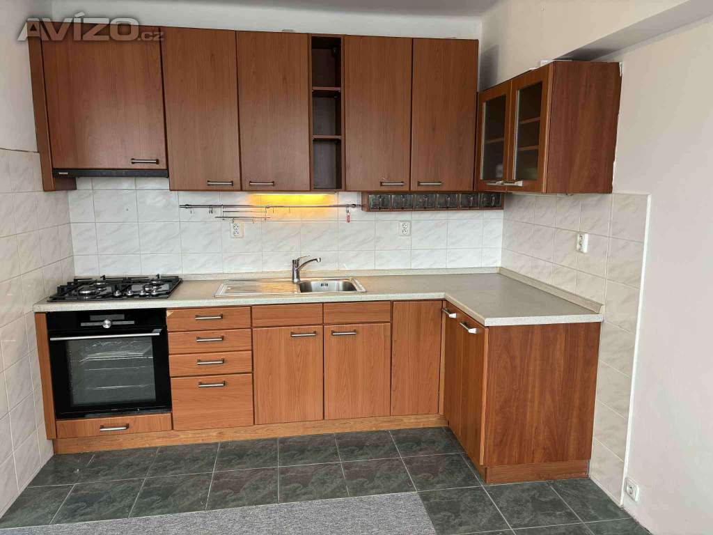 Foto inzerátu REZERVACE- CENTRUM 3+kk 67m2 + garáž ul.Sokolská třída