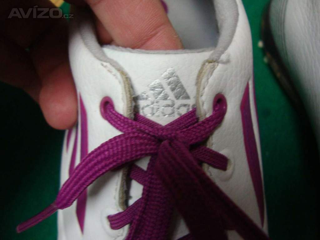 Foto inzerátu Dámské boty na golf Adidas Adizero bílo-fialové vel.42 pěkné