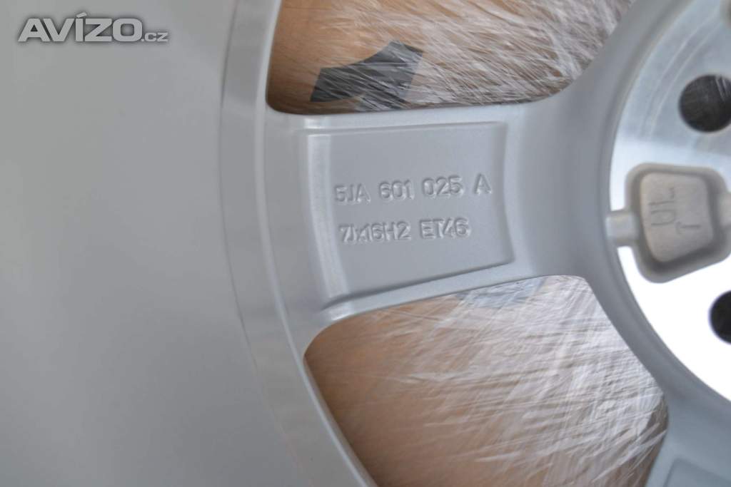 Foto inzerátu Š.Rapid/ Fabia 3 - NOVÝ zimní Alu komplet– 215/45R16