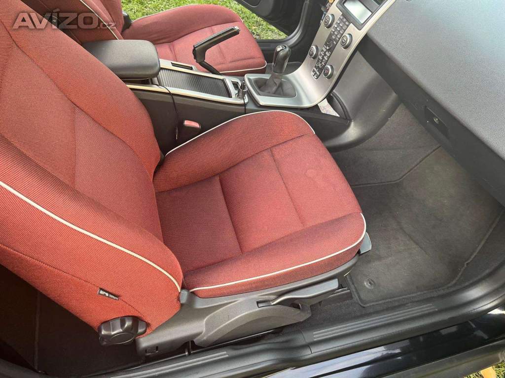 Foto inzerátu Volvo C30