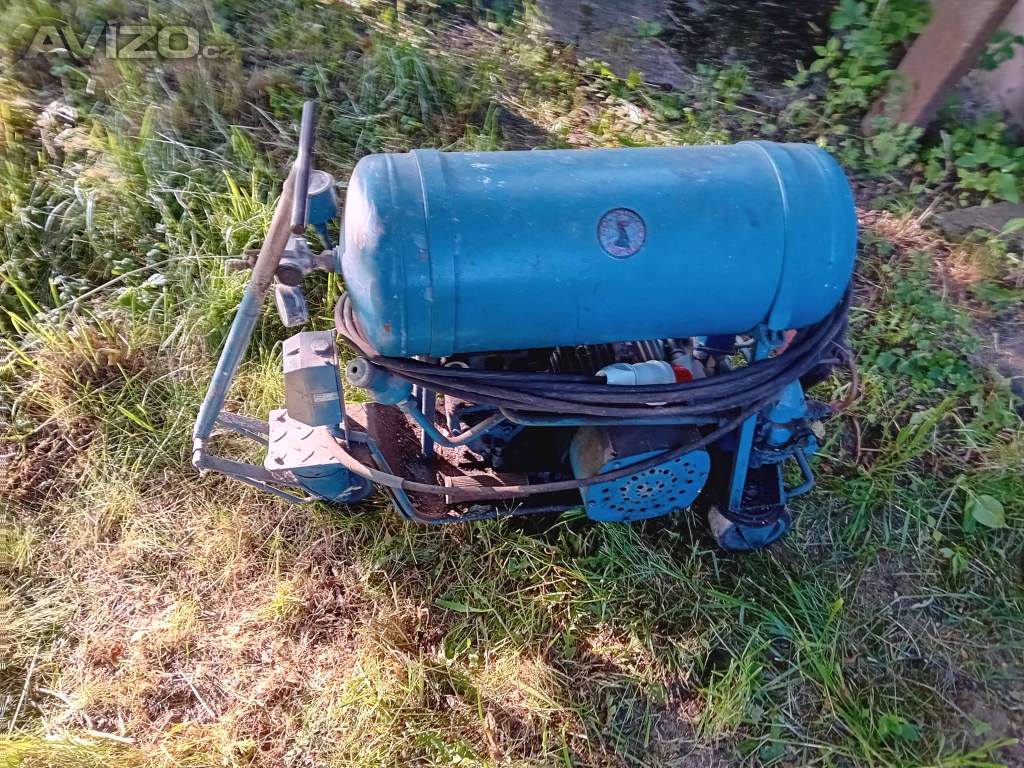 Prodám 3f, dvouválcový kompresor