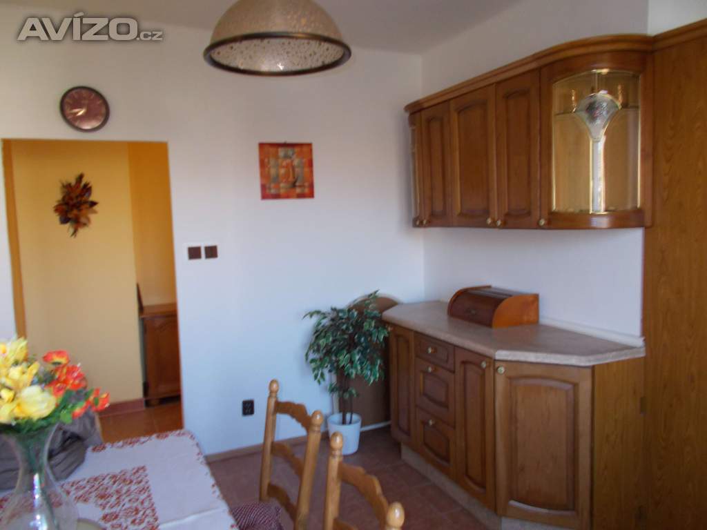 Foto inzerátu Nabízím pronájem bytu 3+1 (85m2), zařízený, s balkonem, komorou,Ostrava Jih