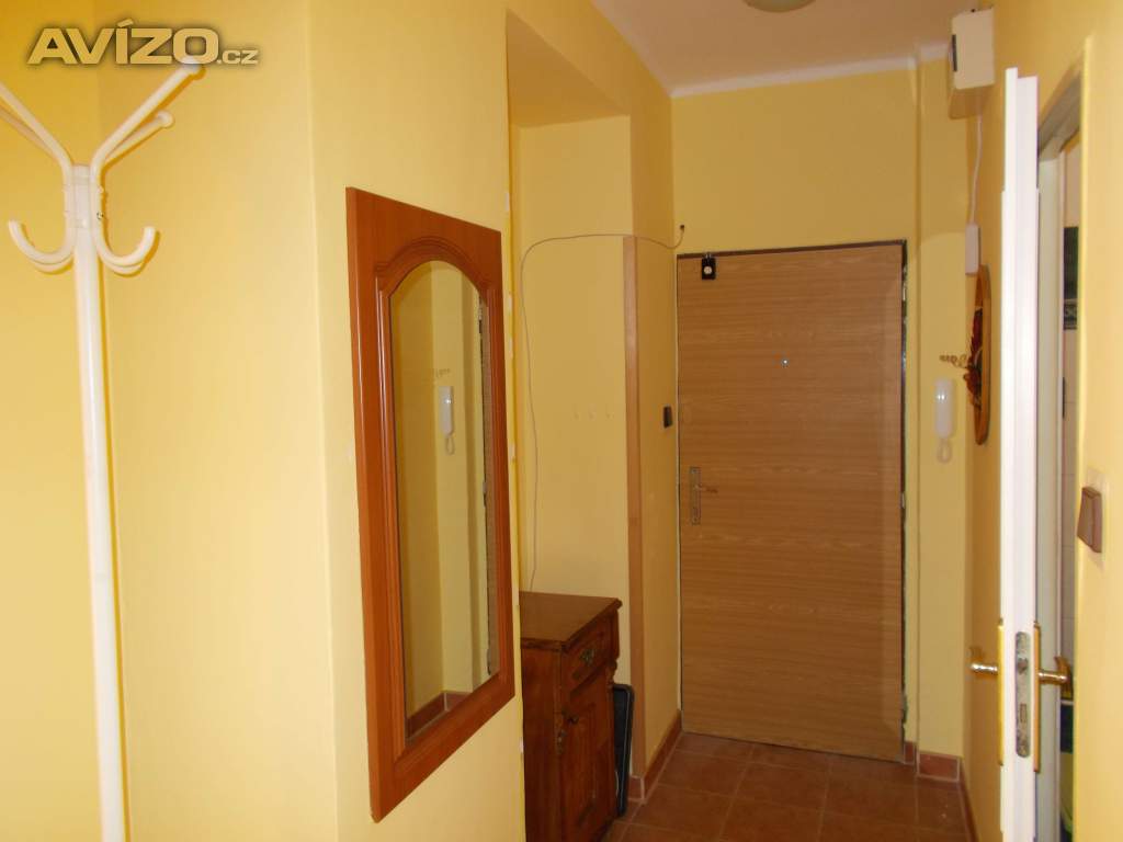 Foto inzerátu Nabízím pronájem bytu 3+1 (85m2), zařízený, s balkonem, komorou,Ostrava Jih