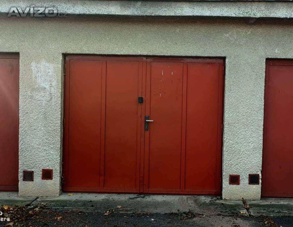 Garáž k dlouhodobému pronájmu