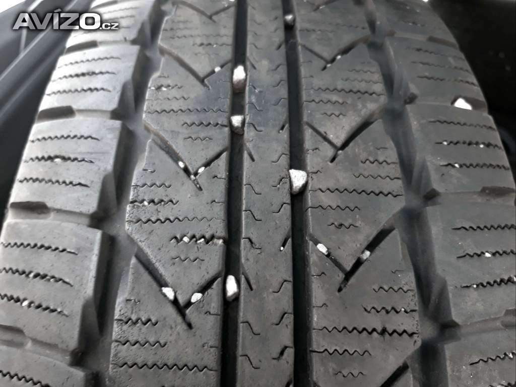 Foto inzerátu Sada nebo 2ks zimních zátěž. pneu 225/65 R16C: