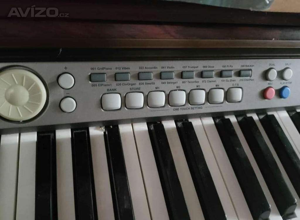 Foto inzerátu Elektrické piáno