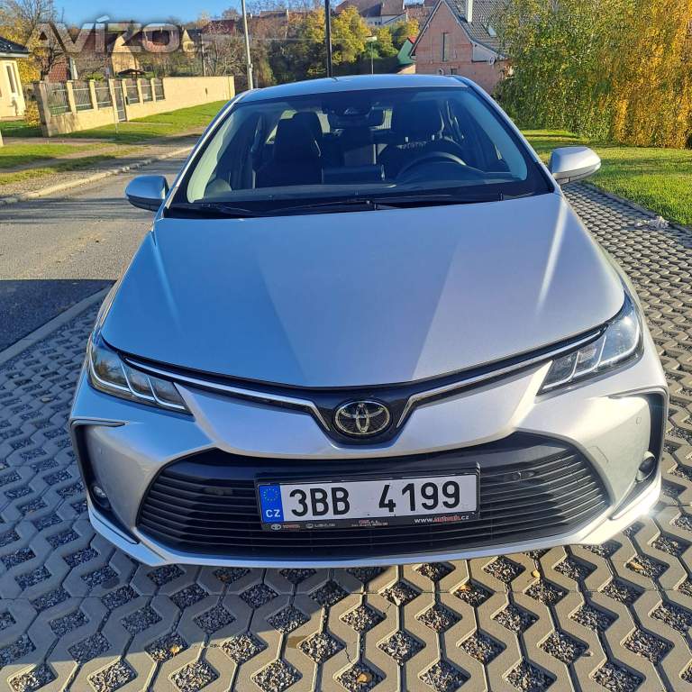 Toyota Corolla 1.5/92kW, automat v záruce