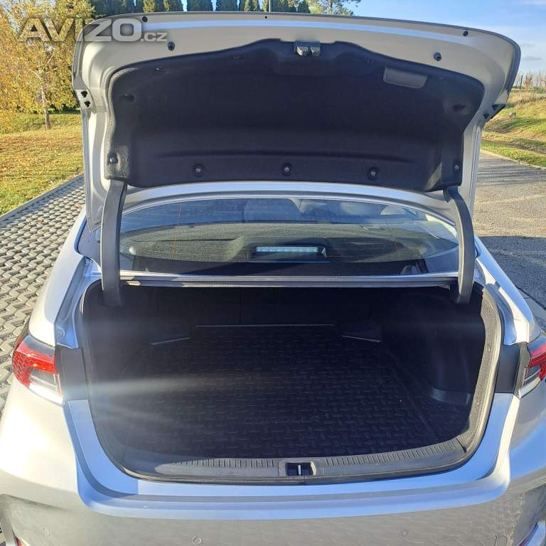 Foto inzerátu Toyota Corolla 1.5/92kW, automat v záruce