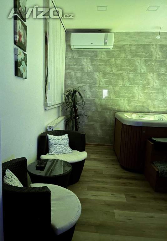 Foto inzerátu � Pronajmu plně vybavený,diskrétní prostor v Ostravě/Paskově.  (Denní nájem) ...