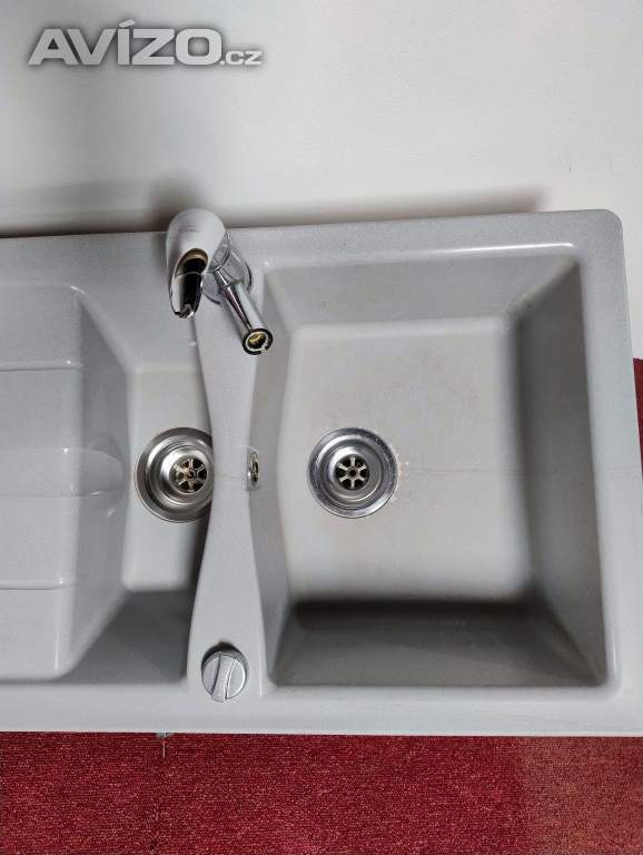 Foto inzerátu granitový dřez