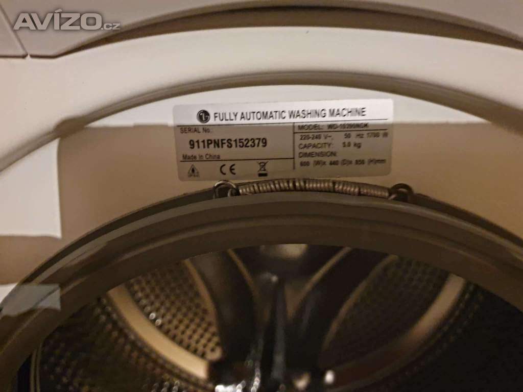 Foto inzerátu PRACKA LG,BOCNI PLNENI,5KG,DISPLEJ,PLNE FUNKCNI,1000 OT.