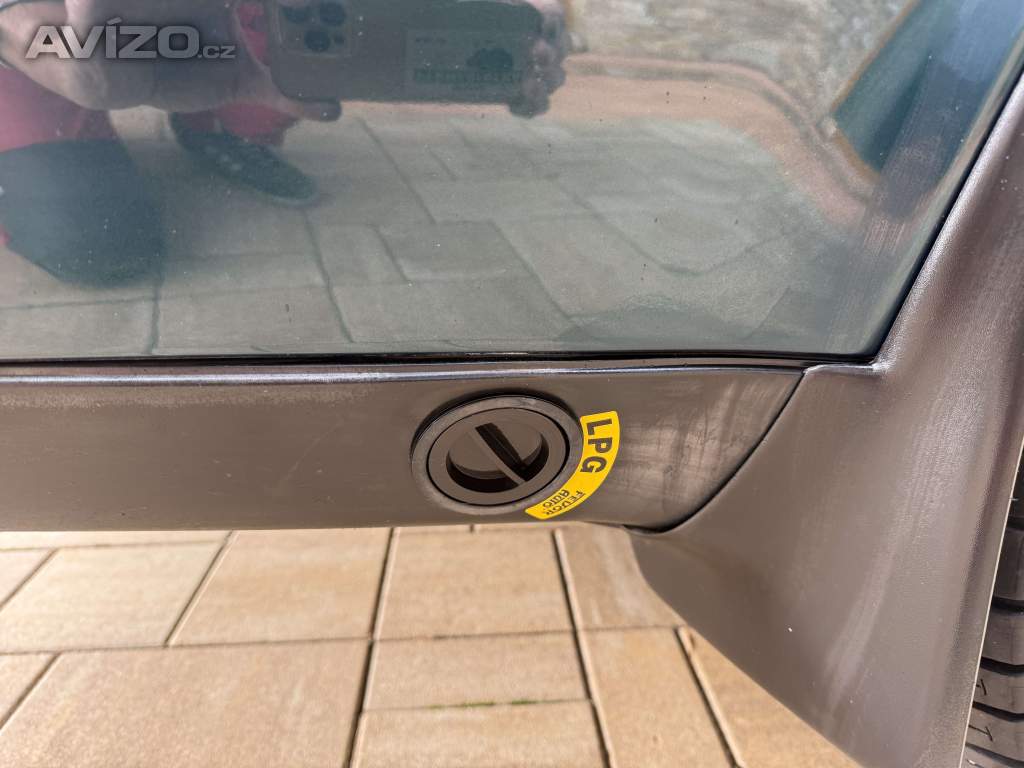 Foto inzerátu Škoda Octavia 1,6 MPI benzín + LPG