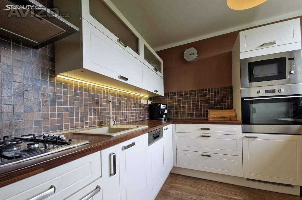 Pronájem bytu 3+1, Havířov, výhled na Beskydy