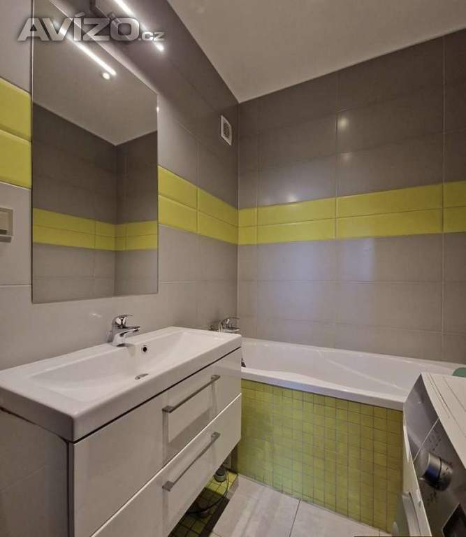 Foto inzerátu Pronájem bytu 3+1, Havířov, výhled na Beskydy