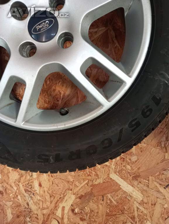 Foto inzerátu Zimní pneu 