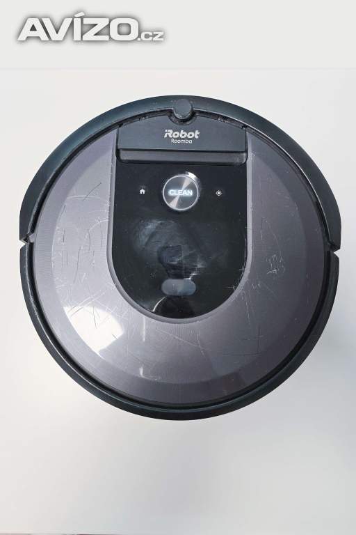 iRobot Roomba i7 – výborný stav + nová sada kartáčů a filtrů + virtuální stěna
